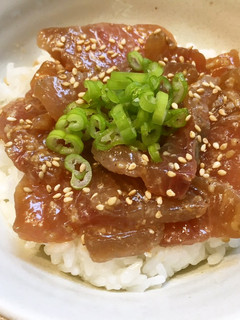 簡単、激ウマっ!ブリの胡麻漬け丼-レシピのメイン写真