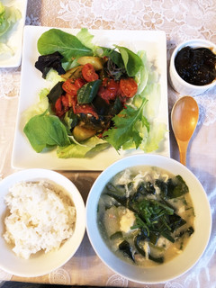 トロトロ湯葉とワカメと青菜のスープ-レシピのメイン写真