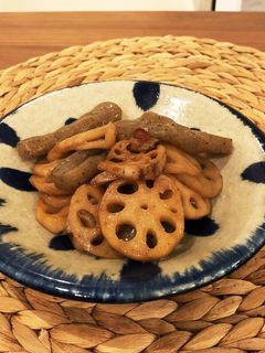 簡単!蓮根とこんにゃくの甘辛炒め-レシピのメイン写真
