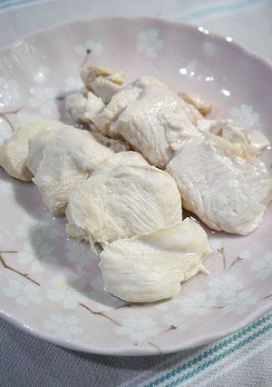 レンジで簡単！ジューシー蒸し鶏-レシピのメイン写真