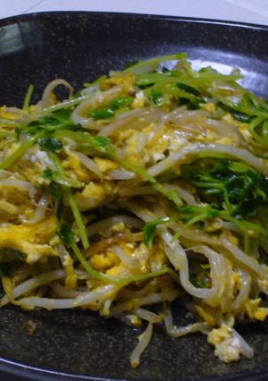 もやしと豆苗の卵とじ-レシピのメイン写真