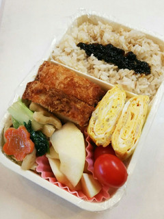 お弁当(10/1)しらすたっぷり玉子焼き-レシピのメイン写真