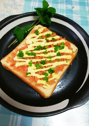塗って焼くだけ、明太トースト-レシピのメイン写真