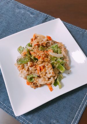豚肉とピーマンのごま味噌マヨ炒め-レシピのメイン写真