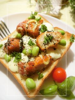 唐揚げ×モッツァレラ×枝豆のトースト-レシピのメイン写真