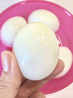 沢山のゆで玉子を早く綺麗に殻を剥く技-レシピのメイン写真