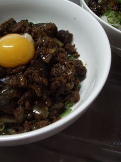 茄子と挽き肉の焼き肉丼♬-レシピのメイン写真