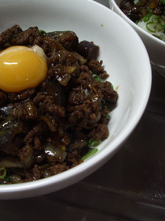 茄子と挽き肉の焼き肉丼♬-レシピのメイン写真