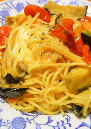 秋ナスとトマトのモッツァレラのパスタ☆-レシピのメイン写真