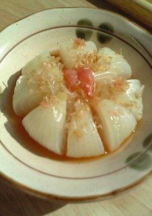 レンジで♪丸ごと新たまねぎの梅風味-レシピのメイン写真