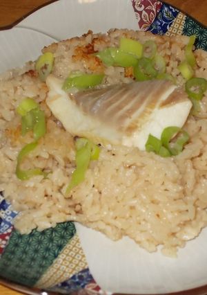 シンプル鯛めし、刺身と炊飯器で包丁要らず-レシピのメイン写真
