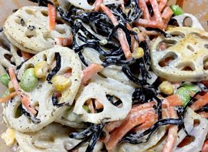 デパ地下風れんこんとひじきのサラダ-レシピのメイン写真