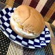 ベーコンスクランブルエッグバーガー