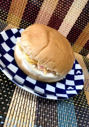 ベーコンスクランブルエッグバーガー-レシピのメイン写真