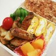 お弁当(10/3)ベーコン入り玉子焼き