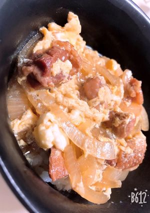 やきとりの缶詰で出来ちゃう！簡単親子丼！-レシピのメイン写真