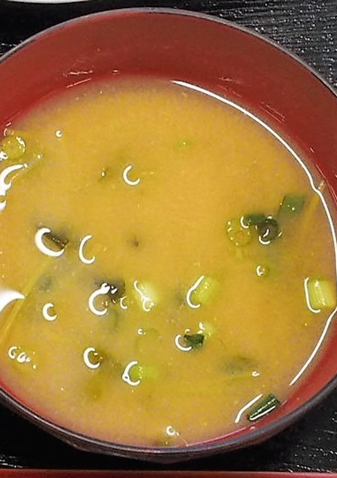 豆苗とわかめのみそ汁-レシピのメイン写真