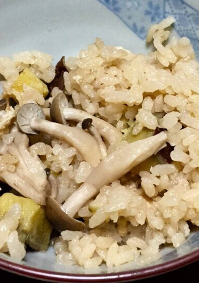 秋の味覚*しめじとさつま芋の炊き込みご飯-レシピのメイン写真