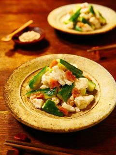 手ちぎりはんぺんときゅうりの梅さわび和え-レシピのメイン写真