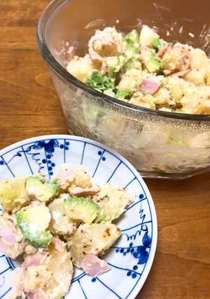アボカド・粒マスタード入りポテトサラダ-レシピのメイン写真
