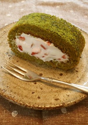 抹茶と苺の米粉ロールケーキ-レシピのメイン写真