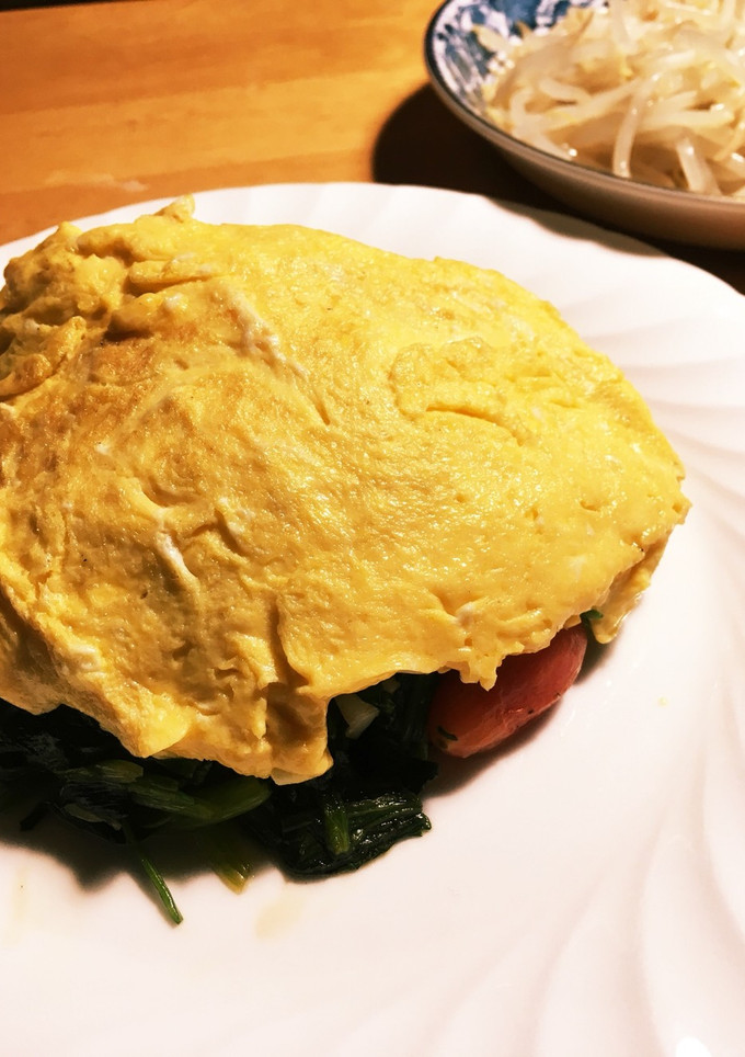 ほうれん草とトマトののっけオムレツ-レシピのメイン写真