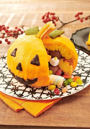ハロウィンスイーツ☆かくれんぼケーキ-レシピのメイン写真