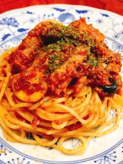 さんま缶でトマトバジルパスタ-レシピのメイン写真