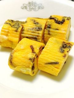 お弁当に。塩こんぶ入り卵焼き。-レシピのメイン写真