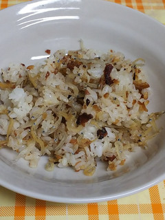 簡単♪材料4つ!梅じゃこチャーハン-レシピのメイン写真