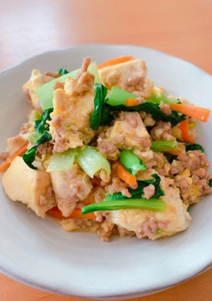 ひき肉と小松菜、豆腐の甘辛とじ(Ü*)۶-レシピのメイン写真