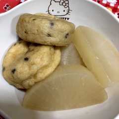 รูปของ 大根とがんもどきの煮物