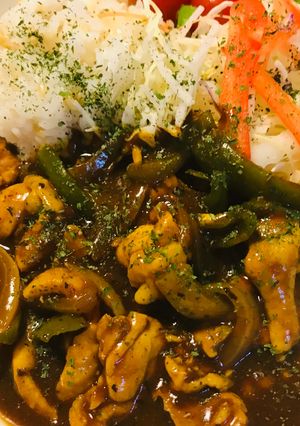 レトルト●鶏肉のバジルバター炒めカレー-レシピのメイン写真