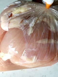 サラダチキンに!鶏胸肉を柔らかくする方法-レシピのメイン写真