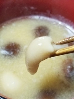 ヌメリツバタケとナメコのぬるぬる味噌汁-レシピのメイン写真