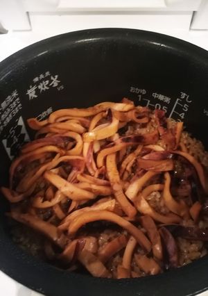 コストコの焼きイカで☆炊飯器でいかめし-レシピのメイン写真