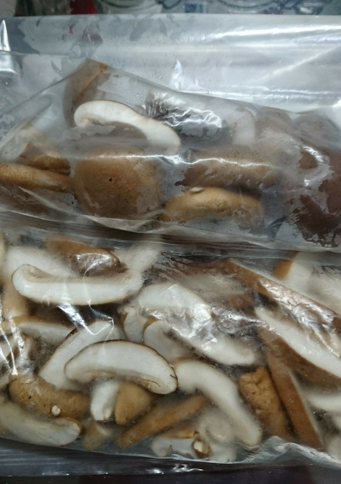 椎茸は、冷凍します(^-^)v-レシピのメイン写真