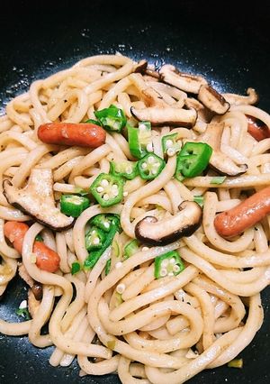 夜食(^^;に！焼きうどん-レシピのメイン写真