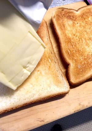 冷凍パン、トーストパンのバター塗りに☆-レシピのメイン写真