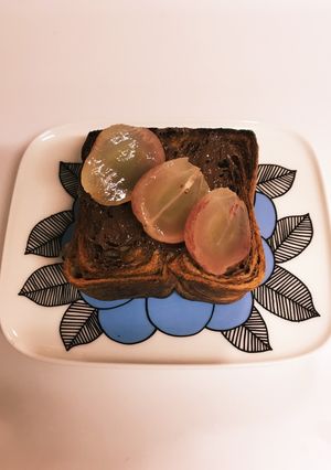 ❁チョコとピオーネのトースト❁-レシピのメイン写真