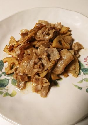 豚バラ肉とレンコンの炒めもの-レシピのメイン写真