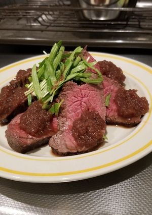 ローストビーフ～オニオンソースを添えて～-レシピのメイン写真