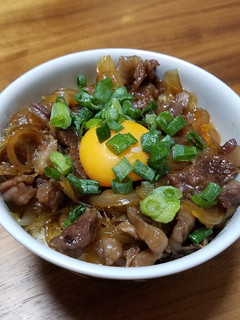 簡単に牛丼!!分量通りに入れて煮るだけ!-レシピのメイン写真