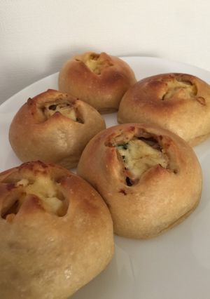 国産強力粉入りふすまパン(または丸パン)-レシピのメイン写真