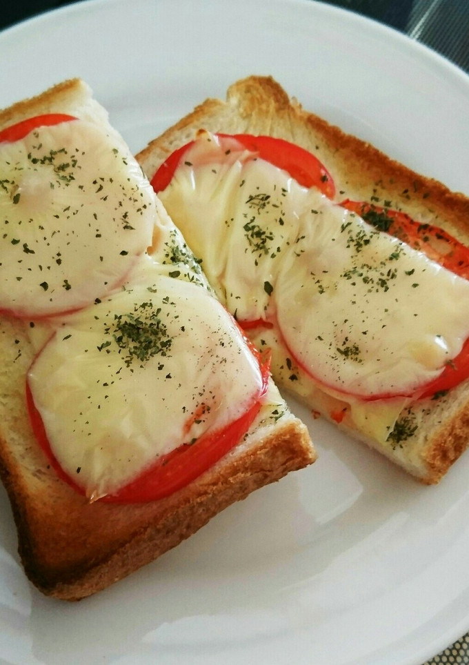 簡単❢トマトチーズトースト(o^^o)♪-レシピのメイン写真