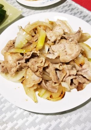 豚バラスライスと玉ねぎのほんだし炒め-レシピのメイン写真