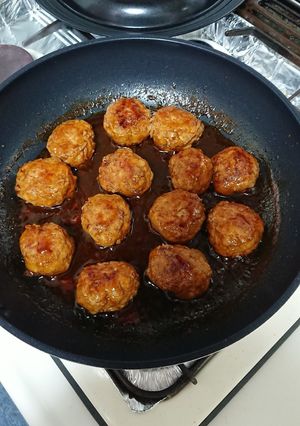 おからを使った煮込みっぽいミニハンバーグ-レシピのメイン写真