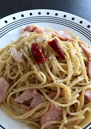コクを出す！基本のペペロンチーノ-レシピのメイン写真