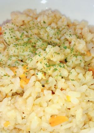 簡単！ふりかけでたらこ醤油バターピラフ！-レシピのメイン写真