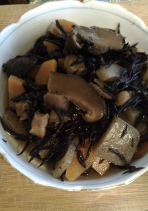 魚の煮汁で！ひじきの煮物-レシピのメイン写真